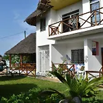 Pineapple House