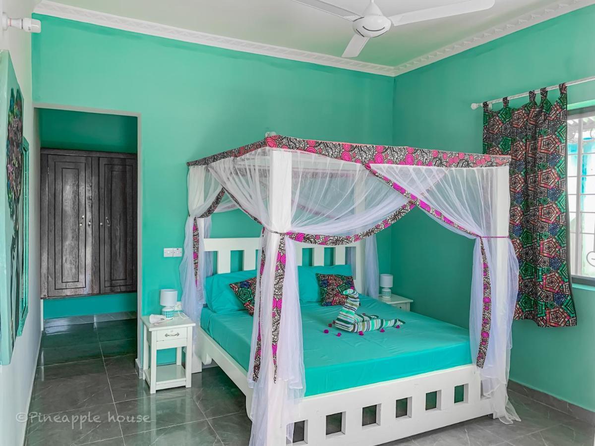 Pineapple House * Nungwi