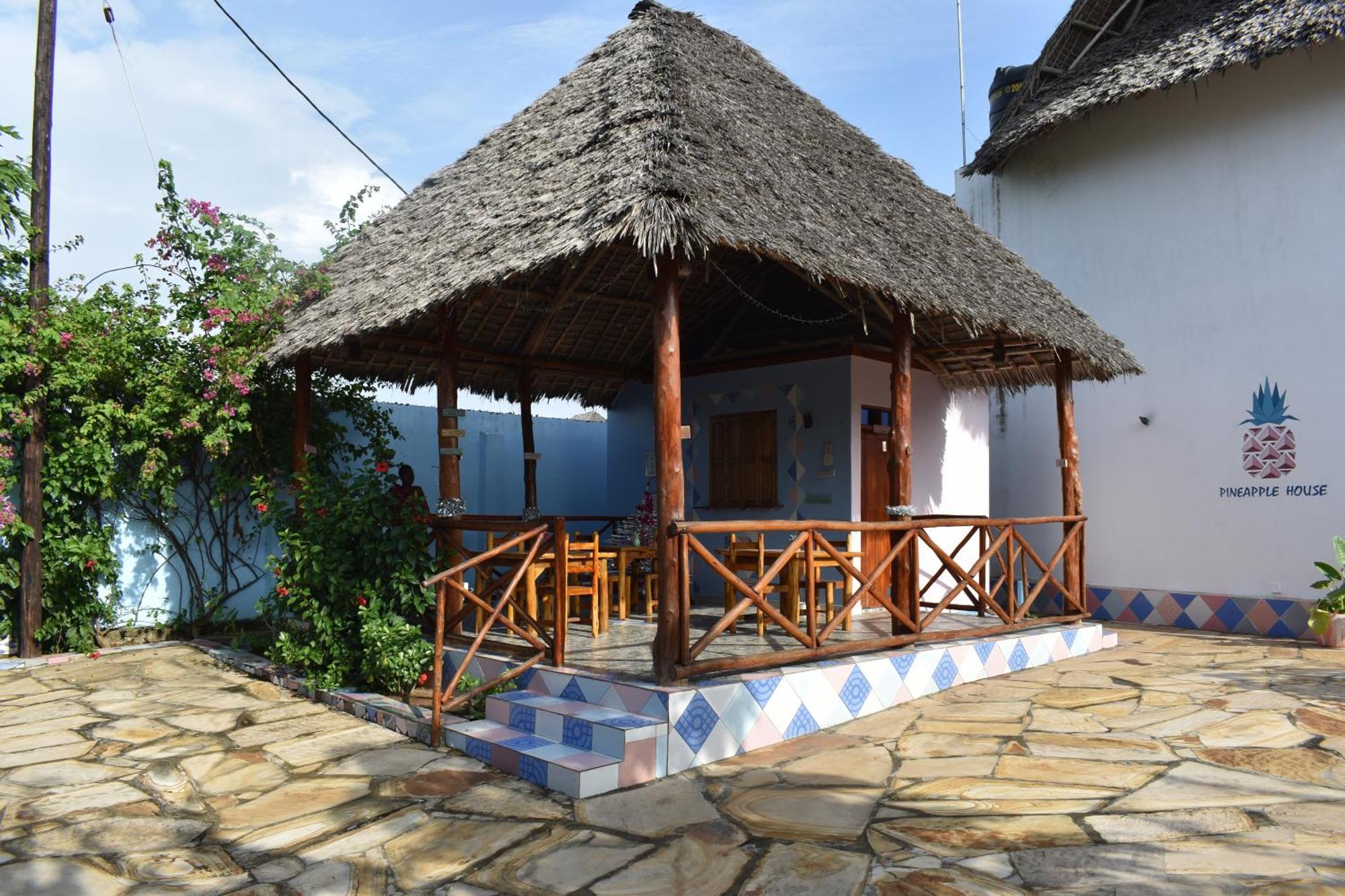 Pineapple House
