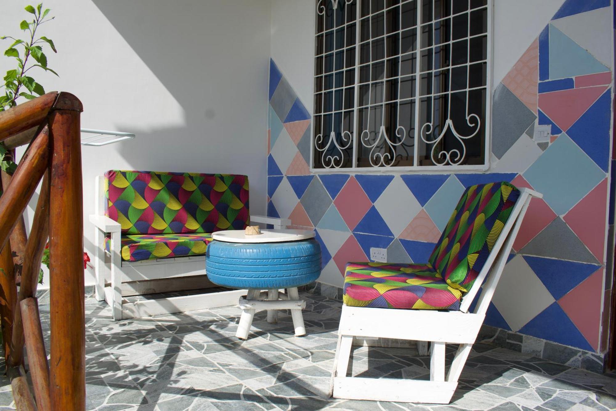 Pineapple House Bed & Breakfast *